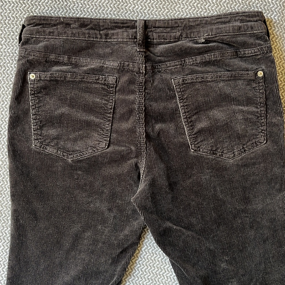 Anthropologie Pilcro The Icon Flare Corduroy Pants, GUC - Picture 12 of 13